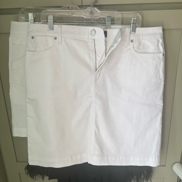 NWOT Talbots Classic White Mini Jean Skirt Sz 14 Never Worn Purchased 2024 - Picture 1 of 11